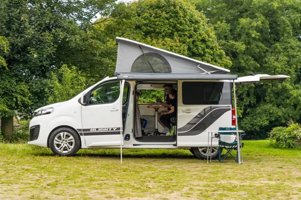 Camping avec emplacement pour van en Vendée.